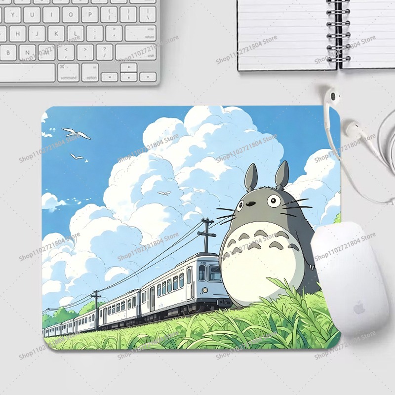 Podkładka pod mysz Totoro 18x2 – Pc Gaming Lounge recenzja i cena